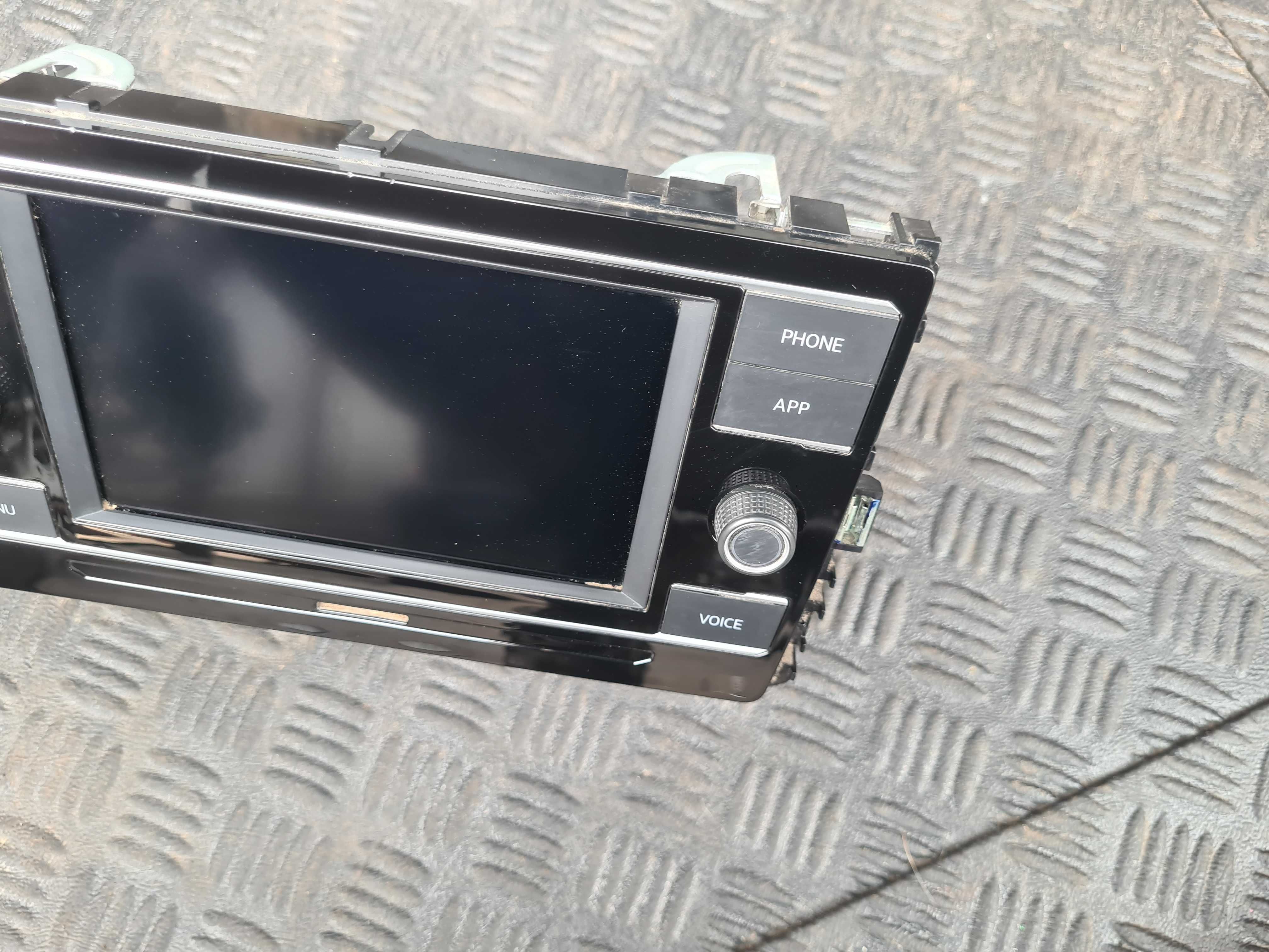 VW Transporter T6.1 19r radio bluetooth nawigacja ekran L62VW2