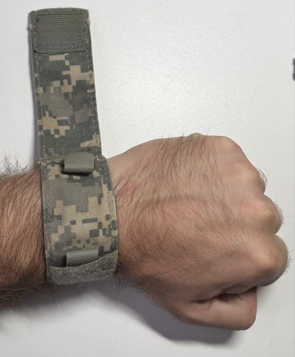 Ремінець - захисний чохол для наручного годинника ACU