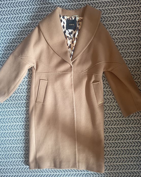 Sobretudo tamanho S marca Scripta