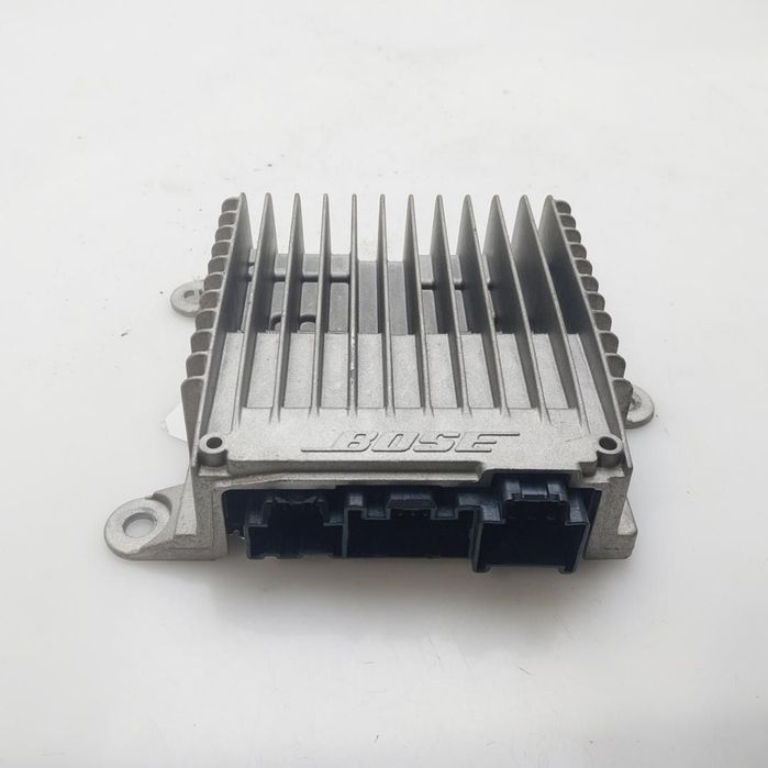 AMPLIFICADOR DE SOM RENAULT MEGANE