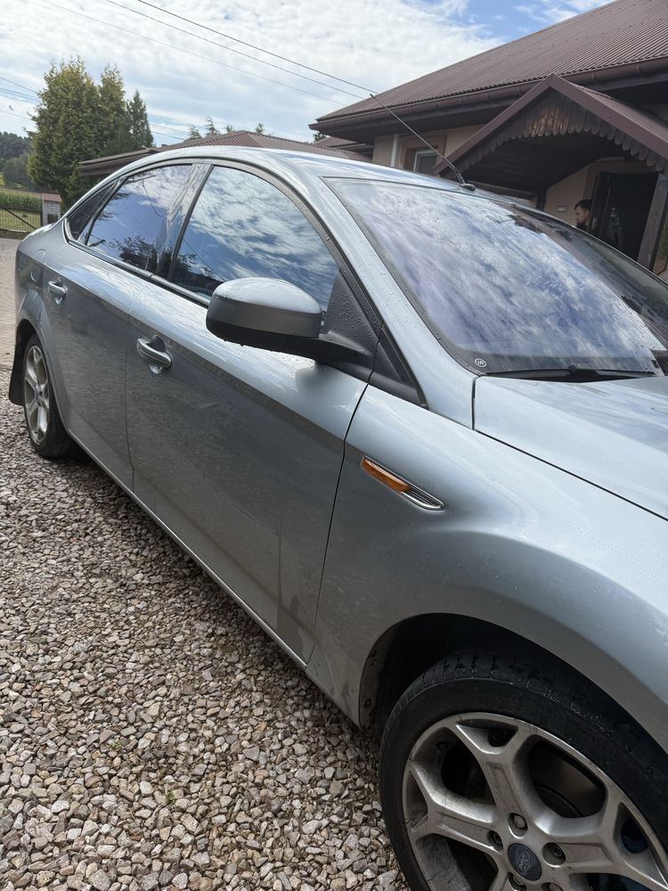 Ford Mondeo MK4 2.0TDCi wersja Titanium