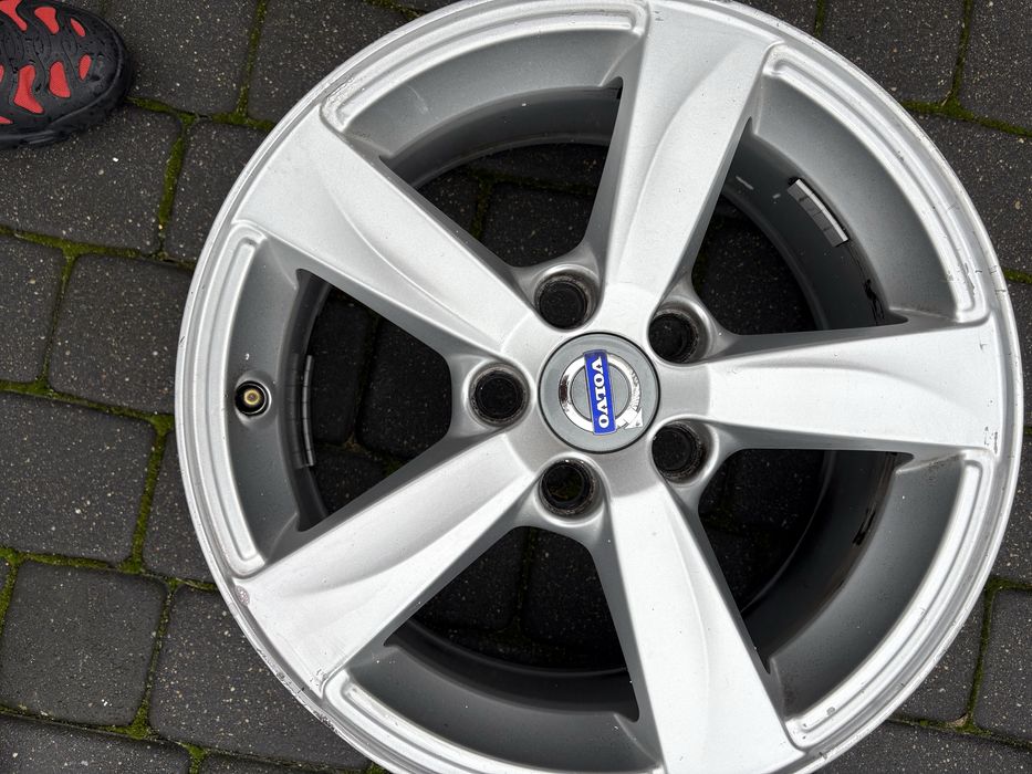 Felgi Volvo V 40