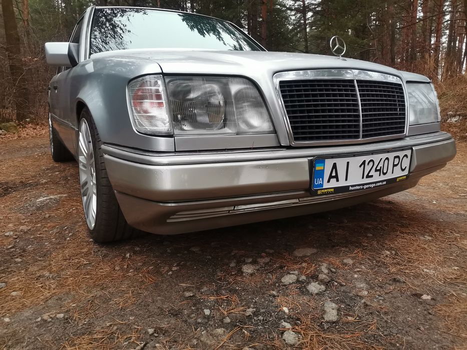Mercedes-Benz W124