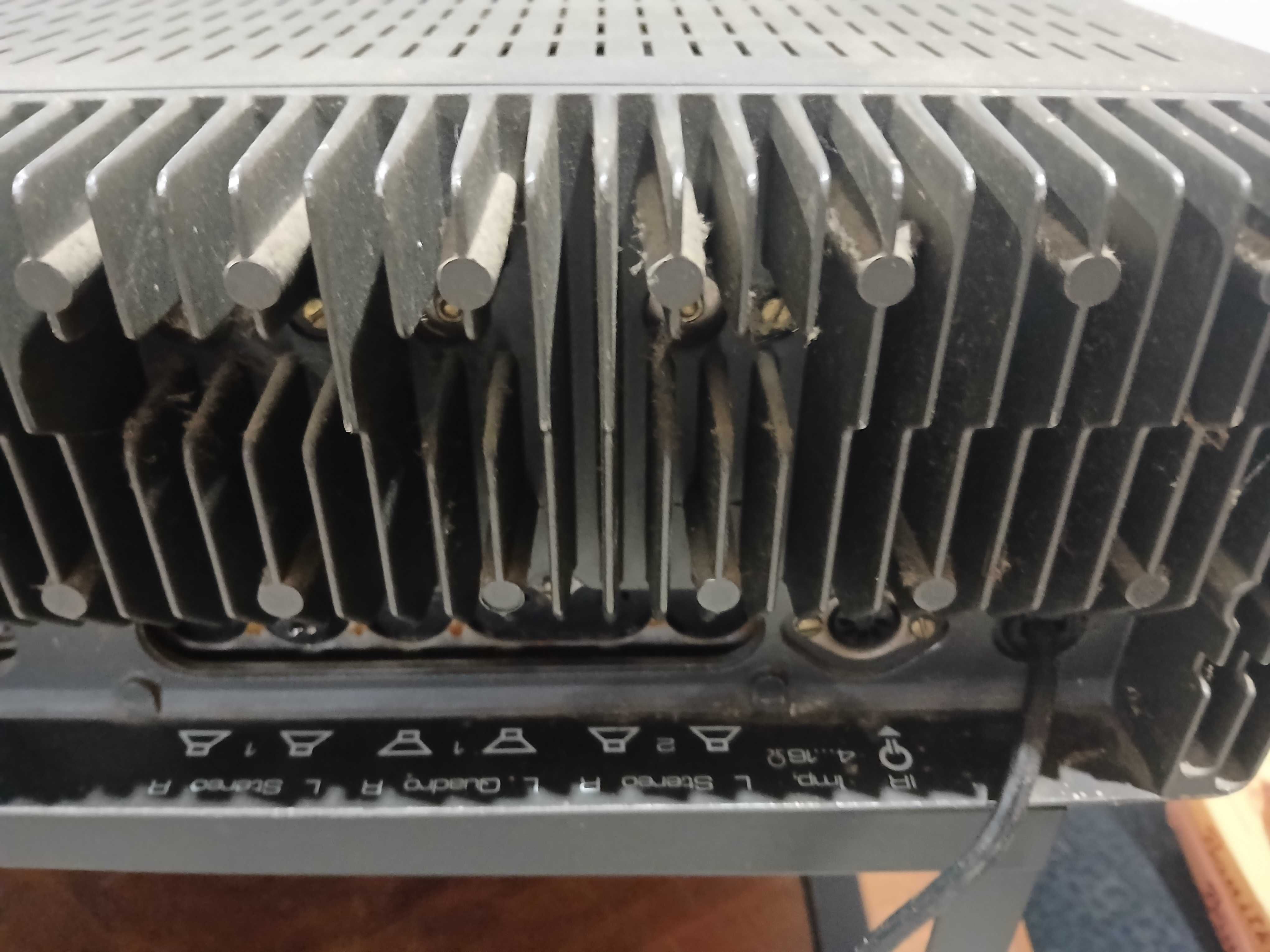 Amplituner Saba 9241 Quadro digital 4-16 Ohm.