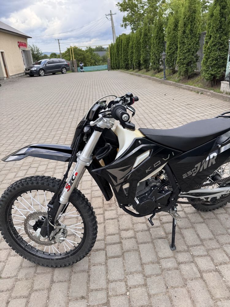 Kovi jnr 250 (blaсk)