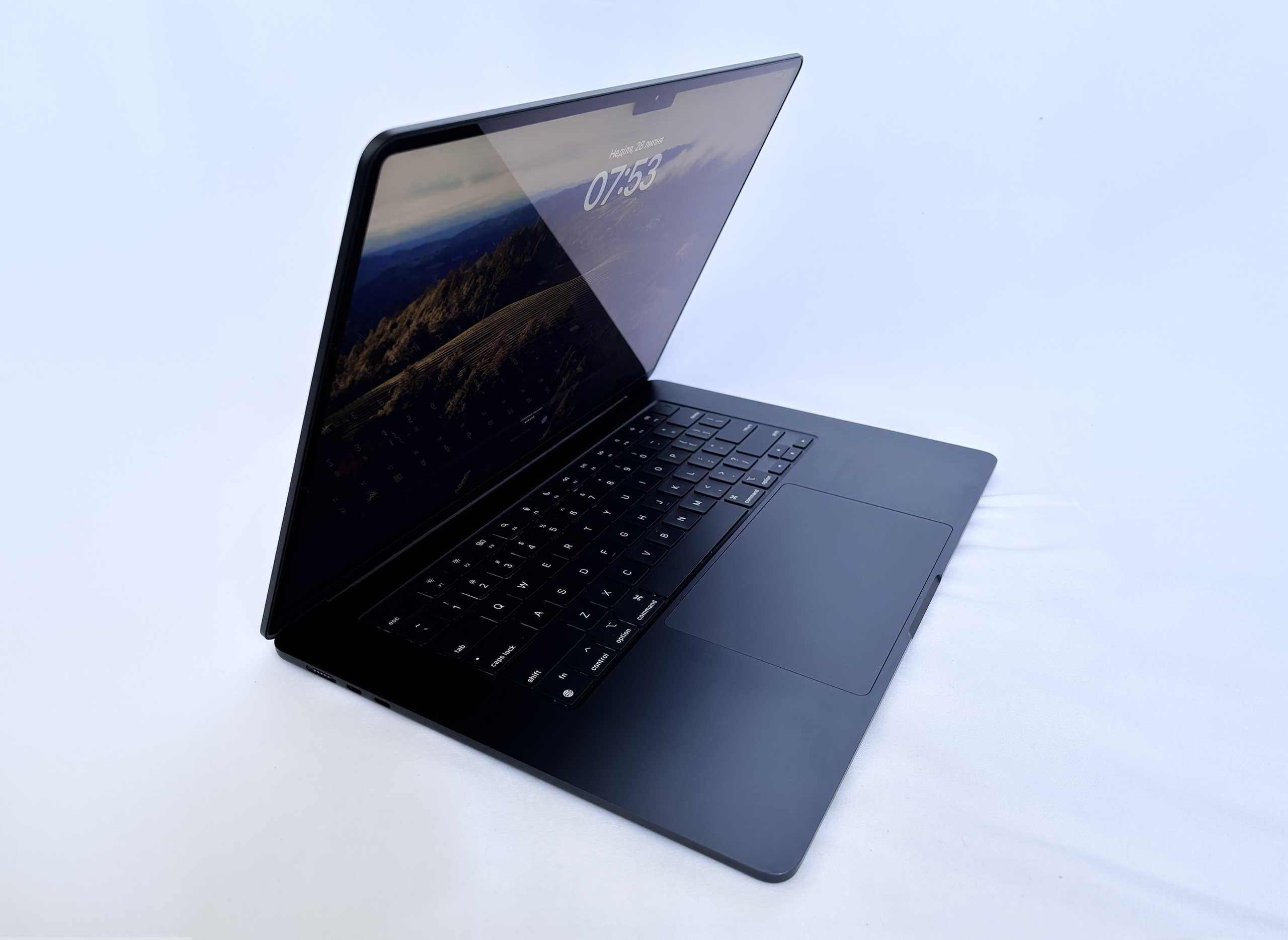Apple MacBook Air A3241 15.3” M4 24 512