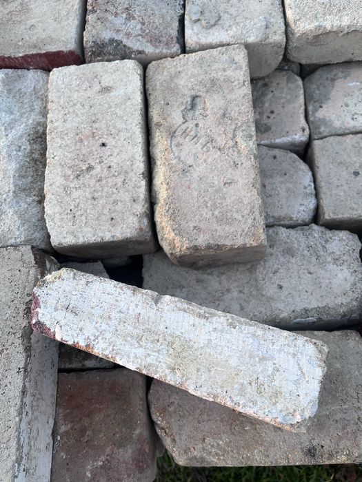 Кирпич огнеупорный б/у