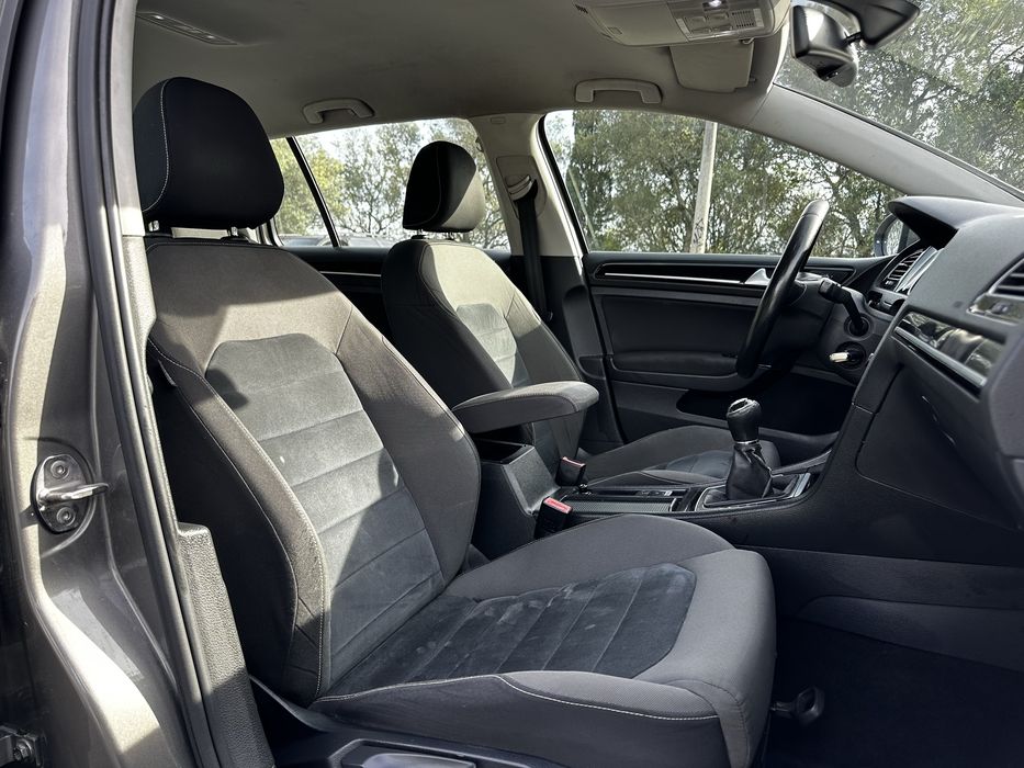 VW Golf VII 1.6 TDI Variant Bluemotion