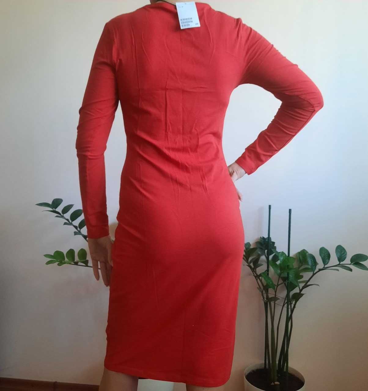 Платье красное , размер М , фирменное Н&M