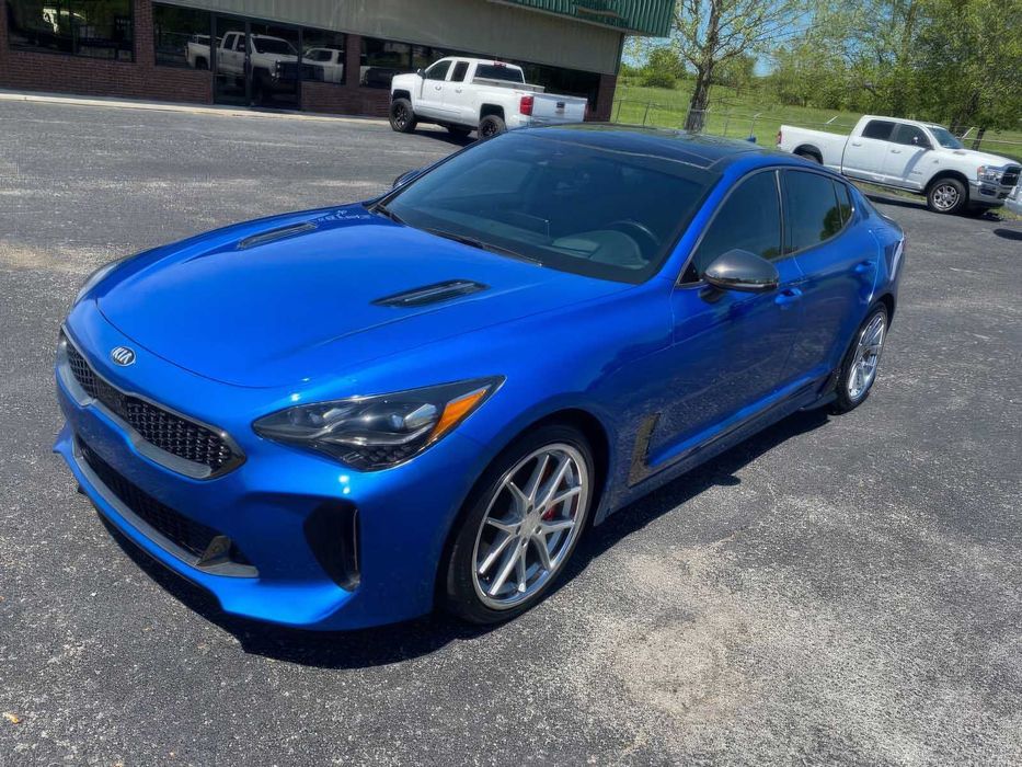 Kia Stinger GT2      2020