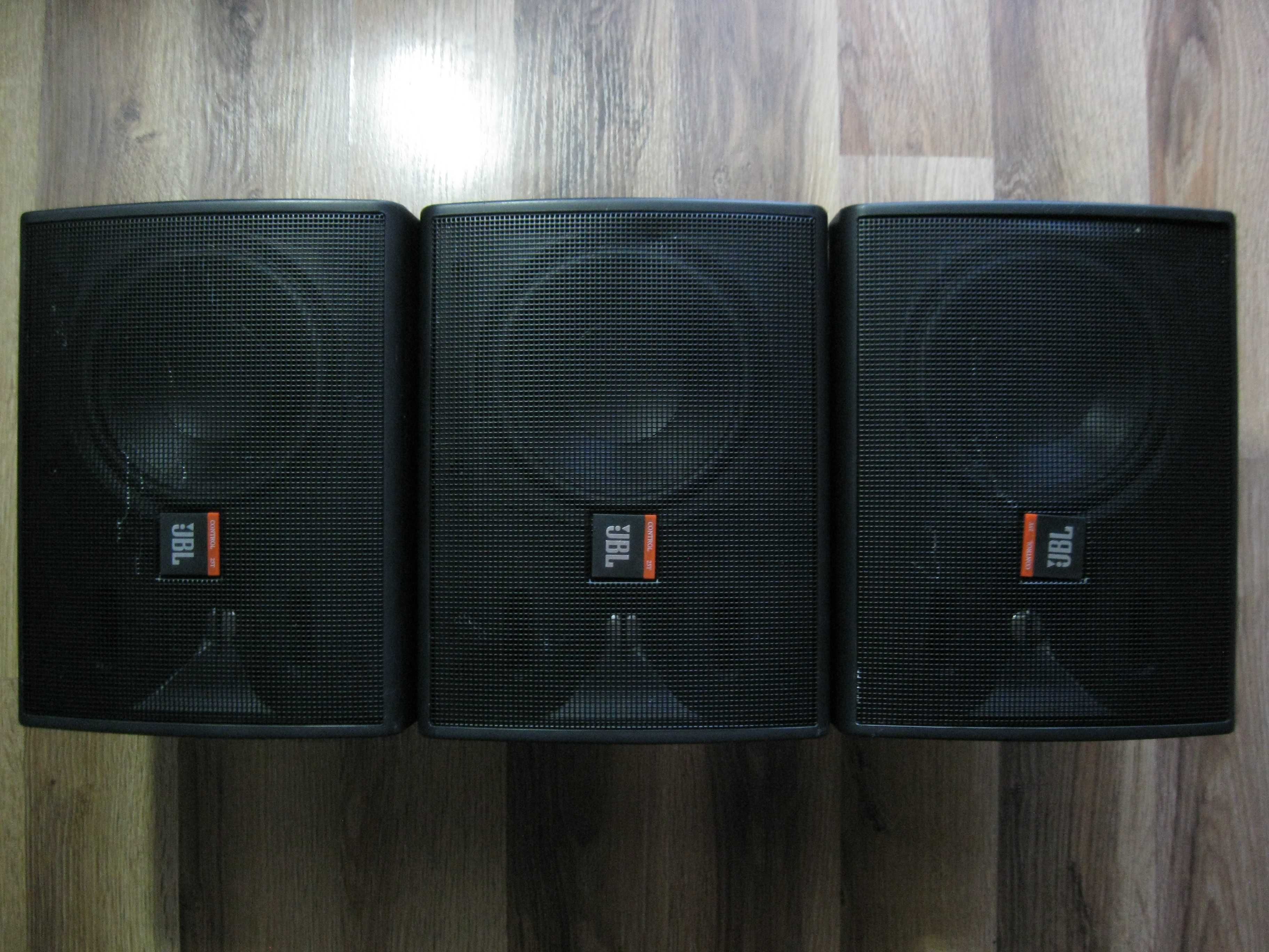 Kolumny JBL control 25T