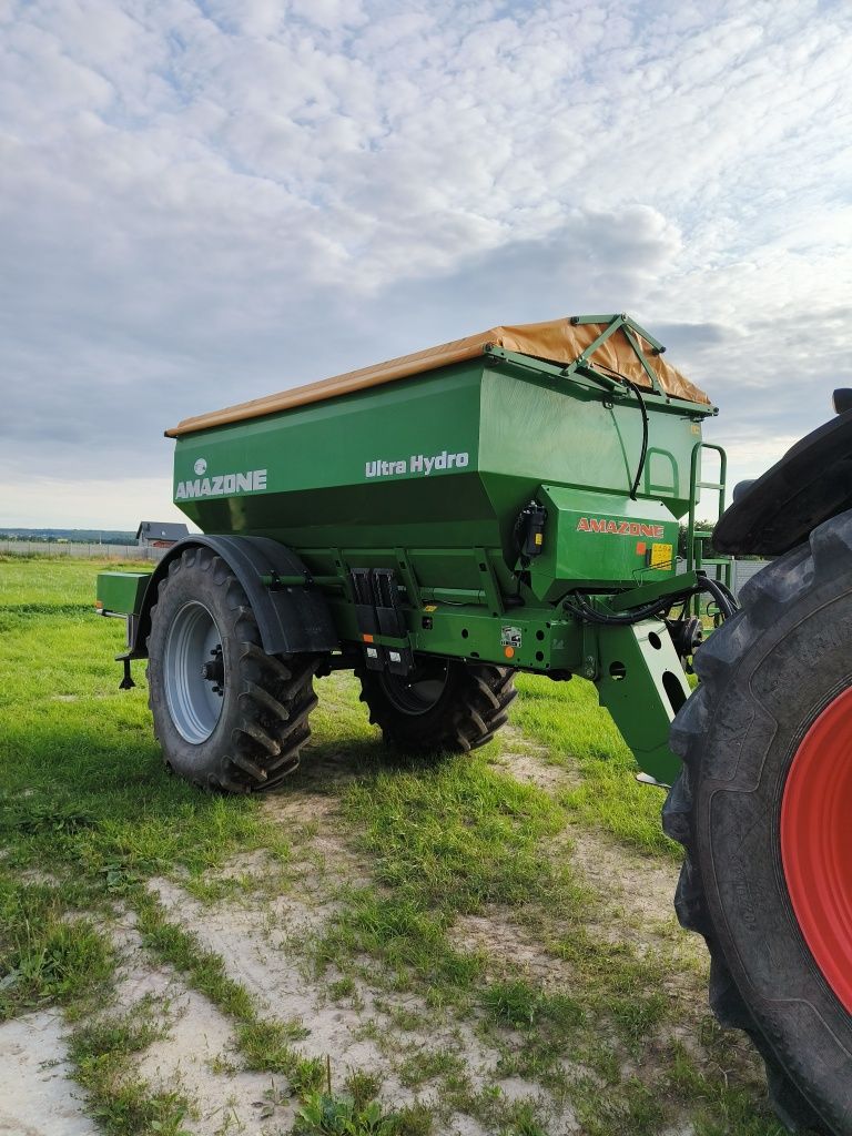 Rozsiewacz Amazone ZG-B 8200 Ultra Hydro