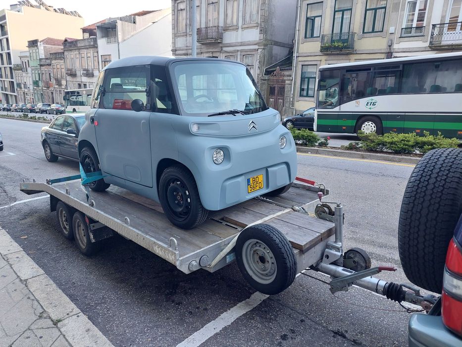 Faço Serviço Reboque