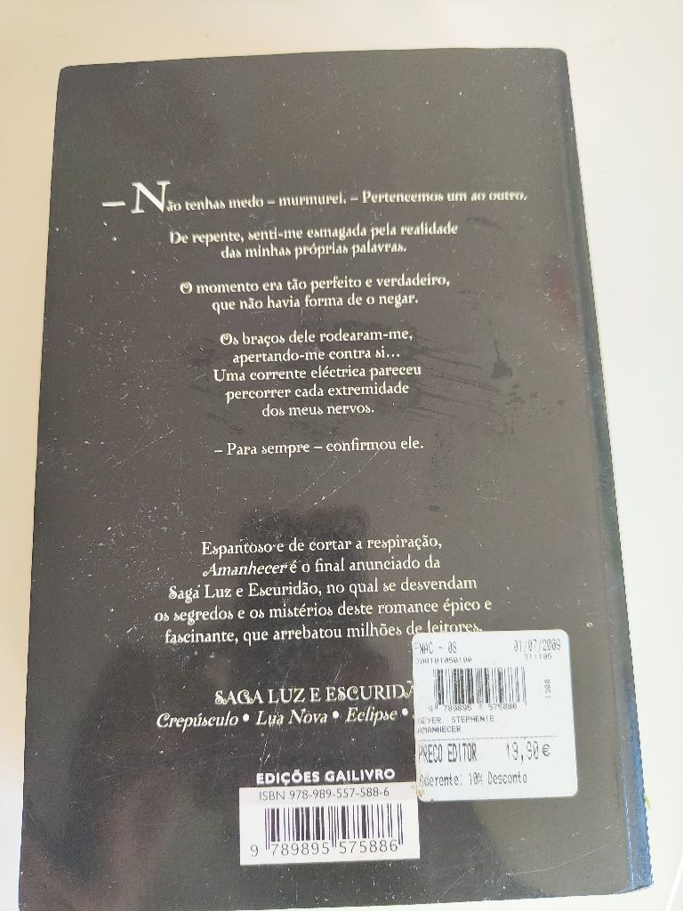 Livro - Amanhecer -Stephenie Meyer