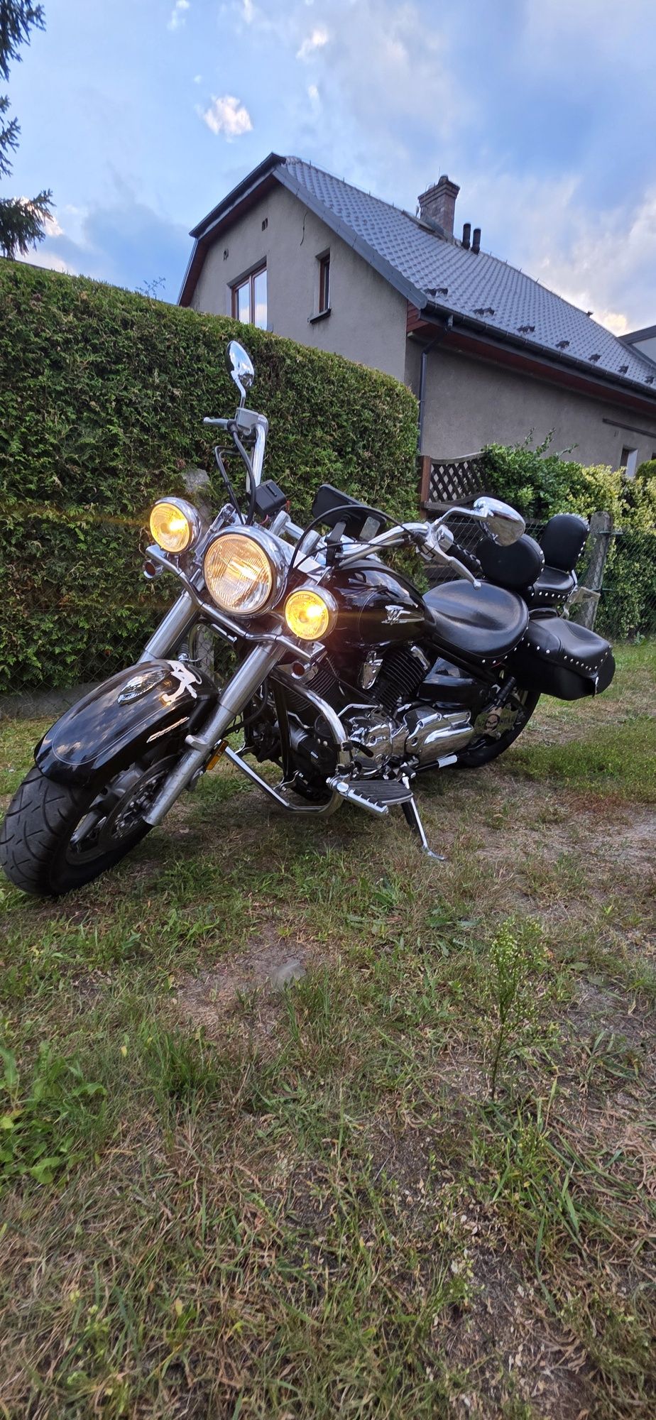 Yamaha XVS 1100 V star