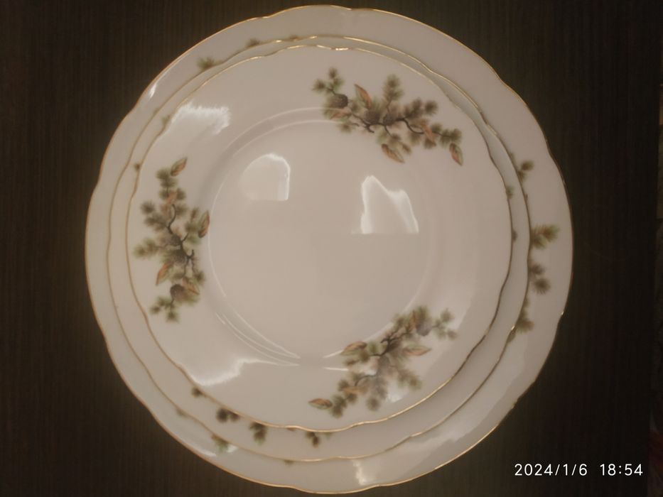 Тарелки ,столовый набор, ,70-е(произ-во Япония)