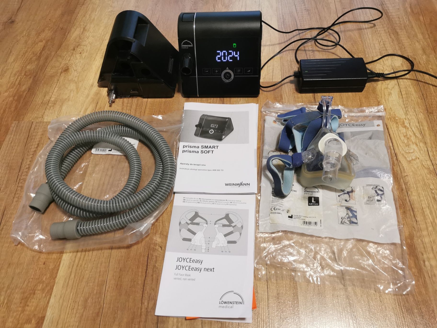 Aparat do leczenia bezdechu Prisma Smart WM0904TD z nawilżaczem