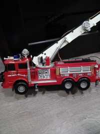 Пожарная машина на управлении