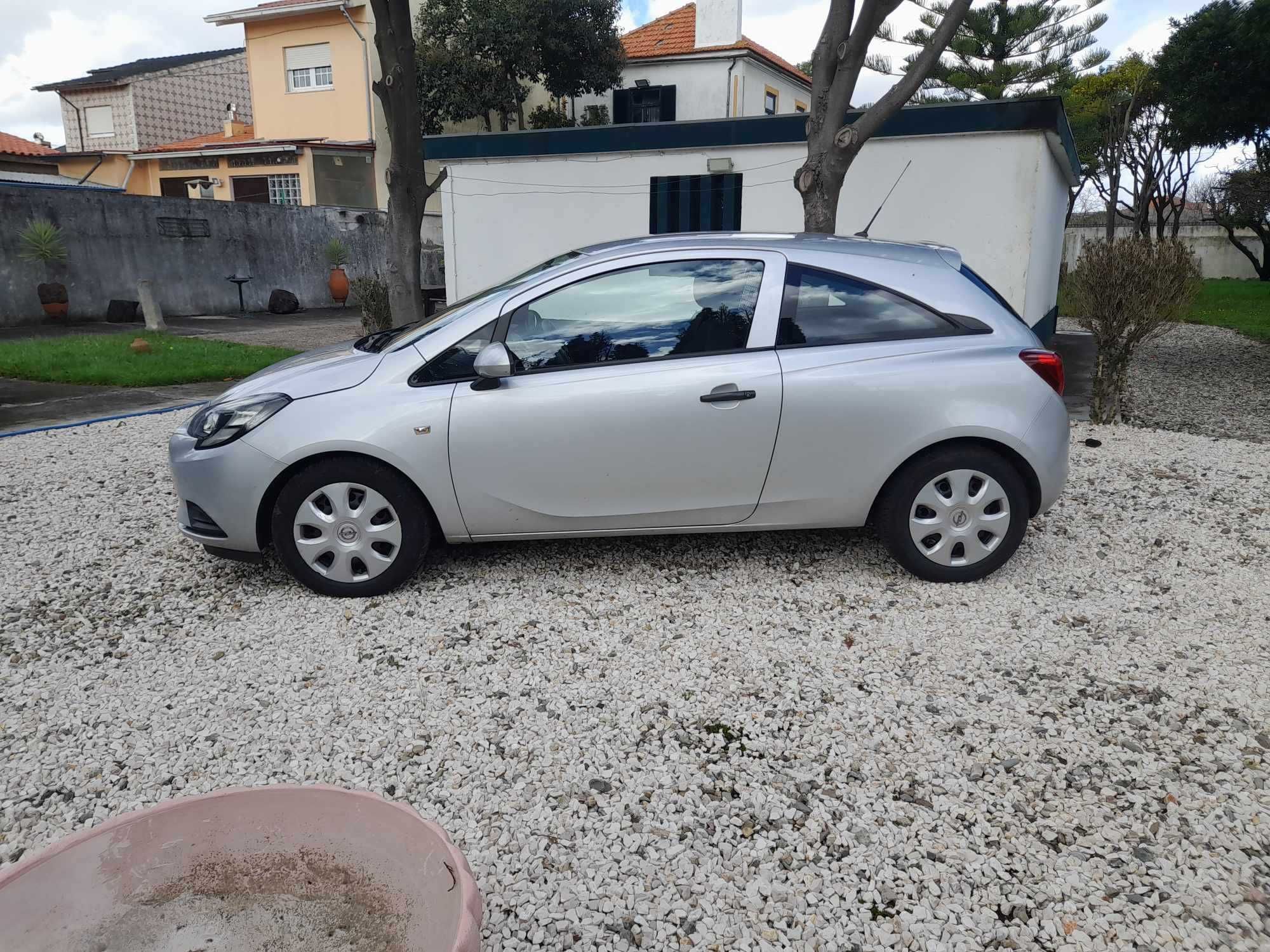 Opel Corsa 1.3CDTI A/C Nacional c/ iva dedutivel no preço