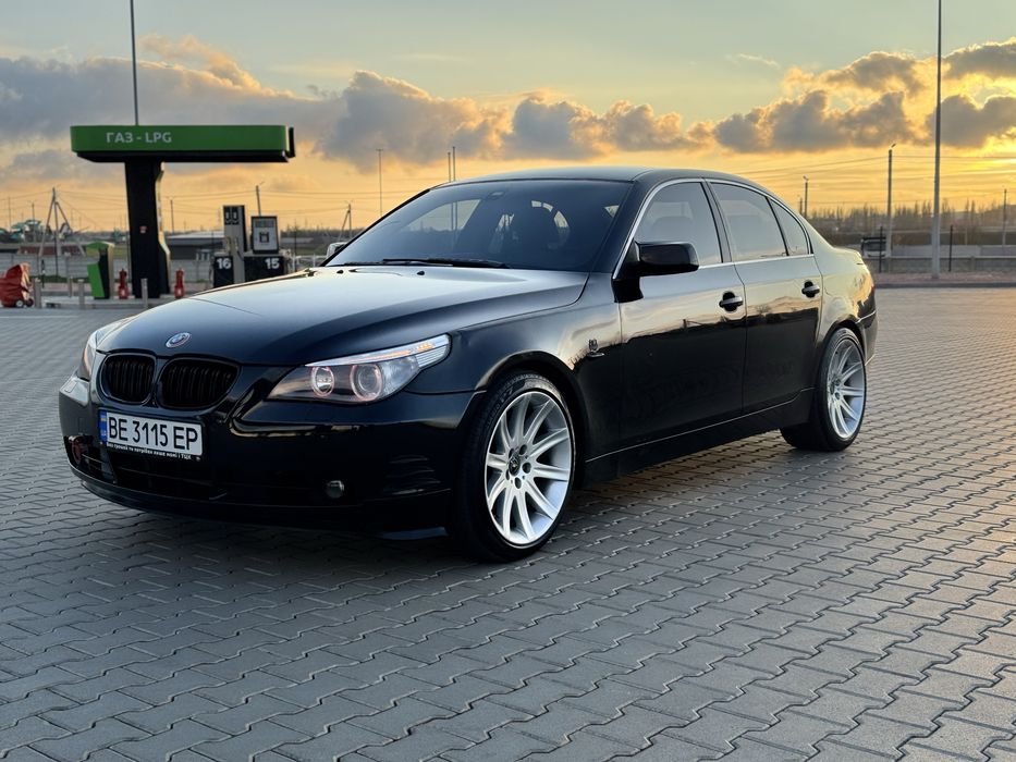 BMW-E60 ,520i , Автомат ,2004 год !