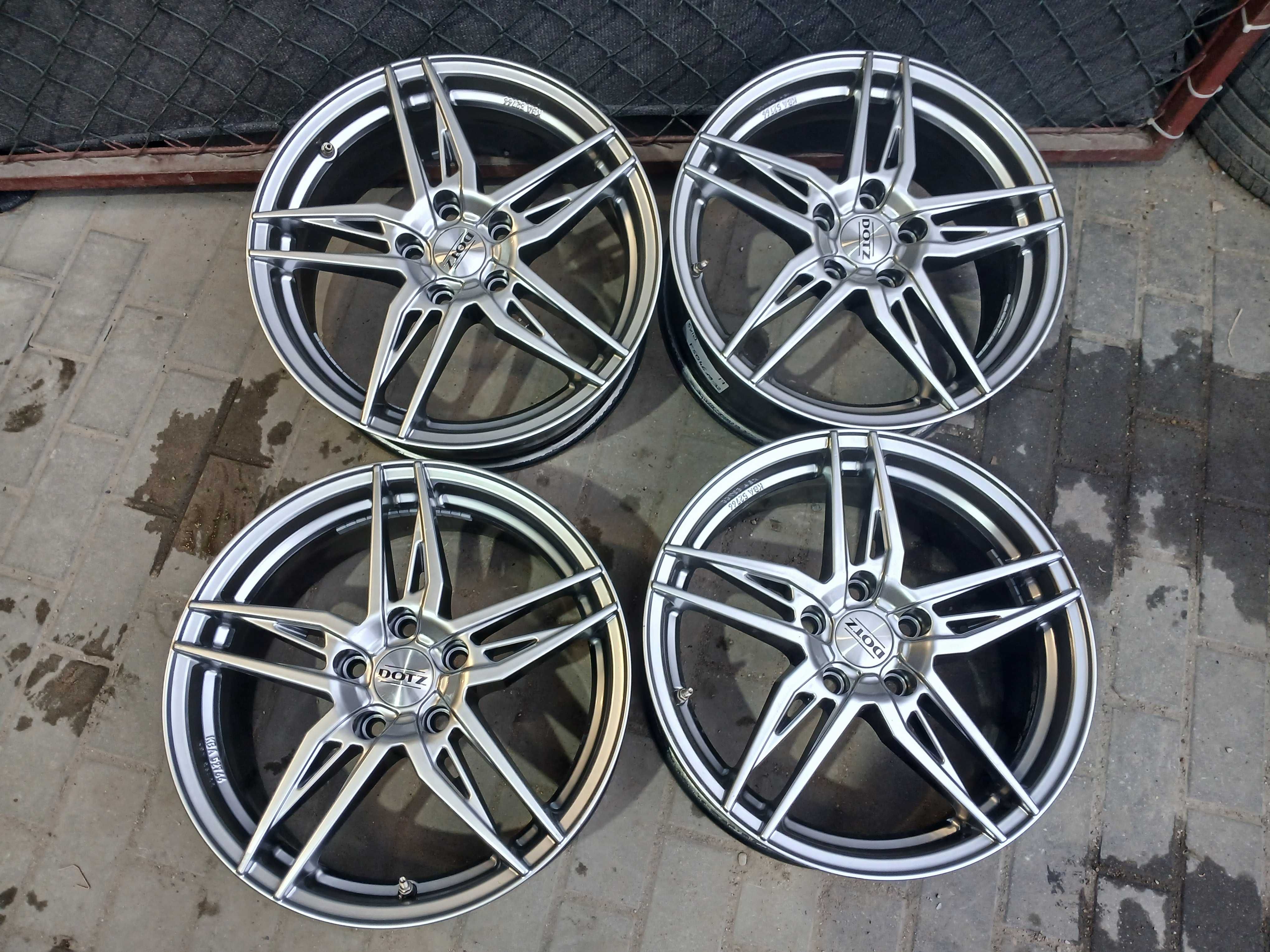 4x felgi R17 ET50 5x112 Vw Golf Touran Passat Audi A3 A4 A6 Skoda Seat