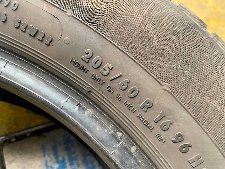 205/60 R16 Continental ContiWinterContact TS830, шини 4 шт,  6,2 мм