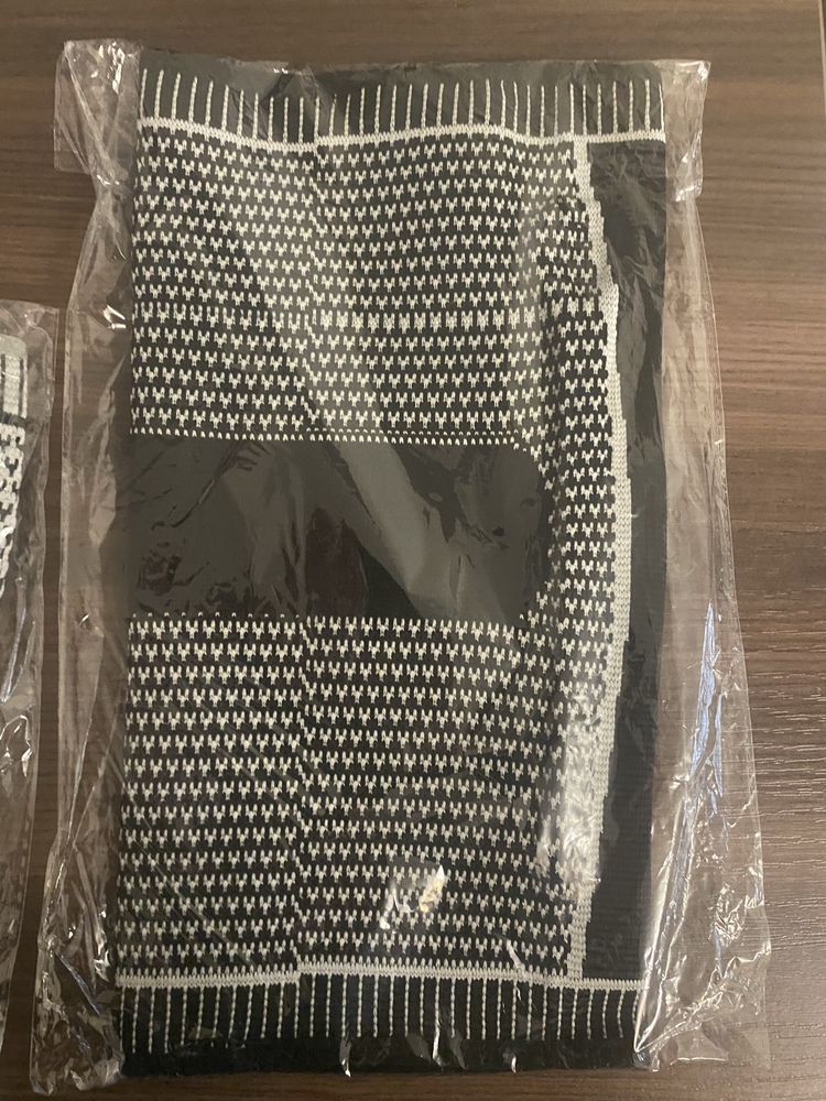 Продам наколенник.