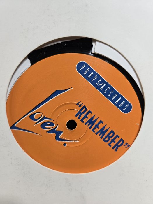 Winyl. Loren "REMEMBER "