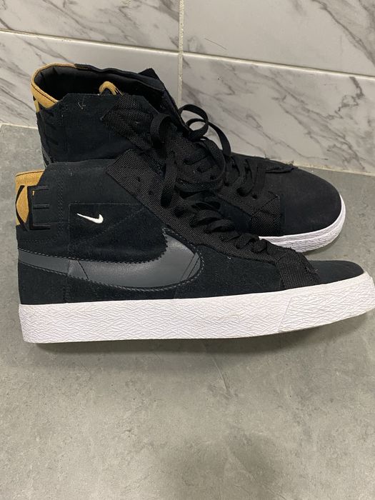 Нові оригінальні кросівки Nike SB Zoom Blazer Mid Premium