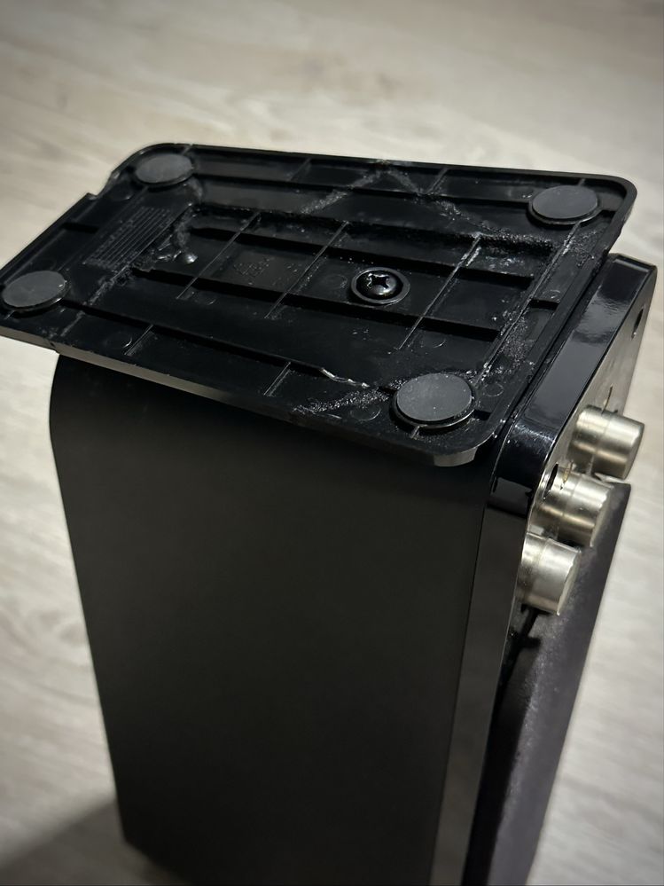 Colunas Creative Gigaworks T40