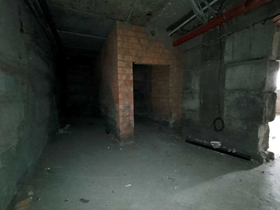 Приміщення. Офіс. Комерційне приміщення