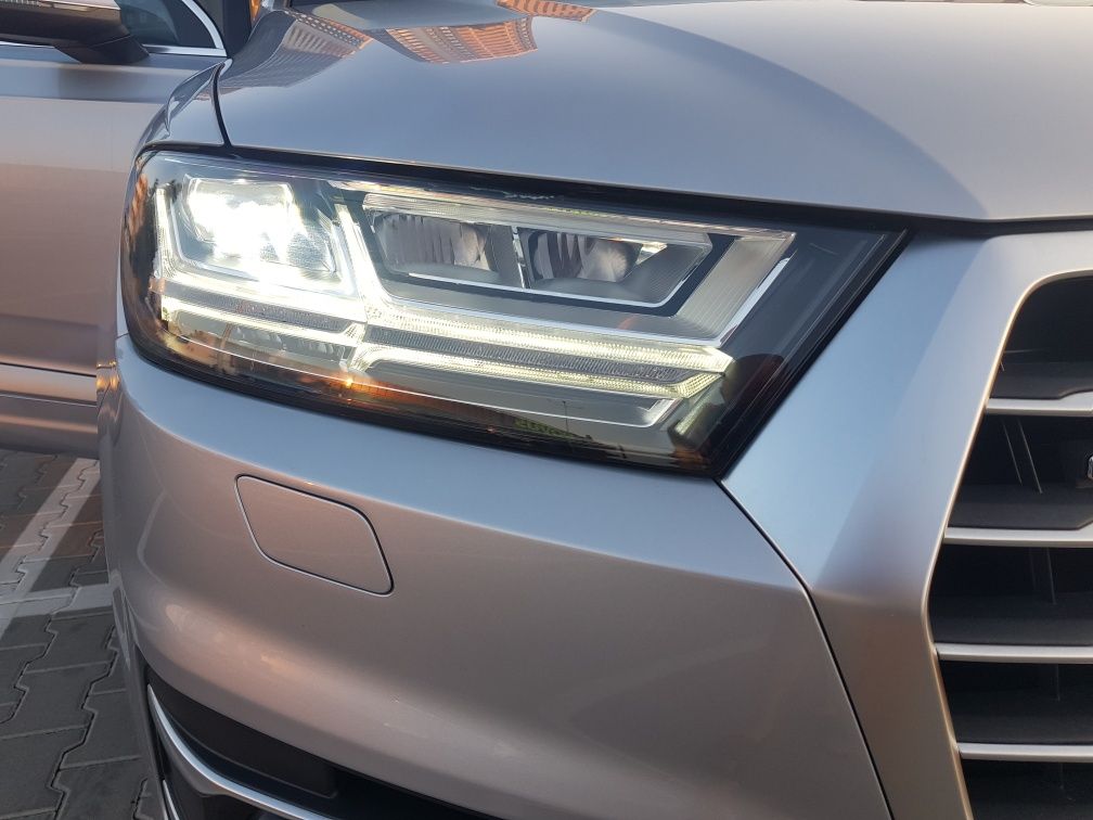 Audi Q7 4 M 3.0  TFSI