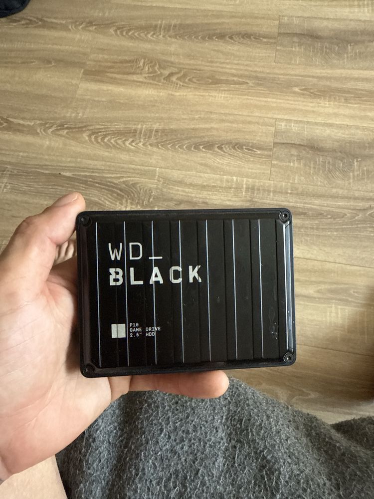 внешний жёсткий диск WD_BLACK P10.  4 ТБ