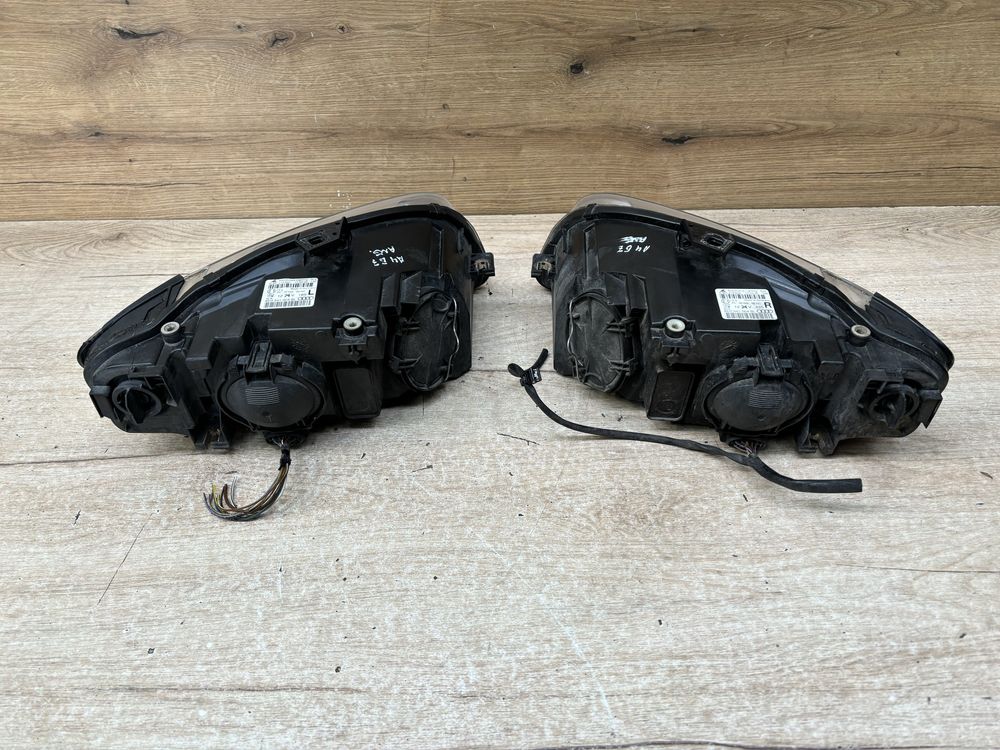 Lampa/reflektor przedni lewy prawy Audi A4 B7