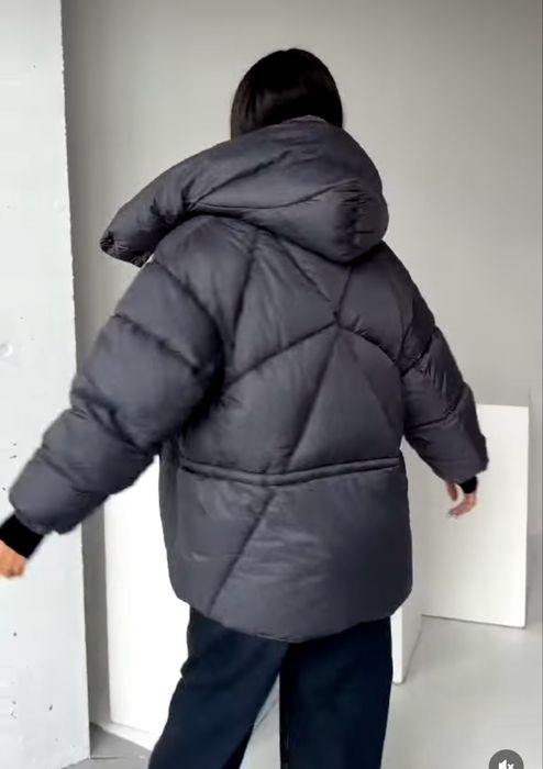 Тепла куртка пуховик М