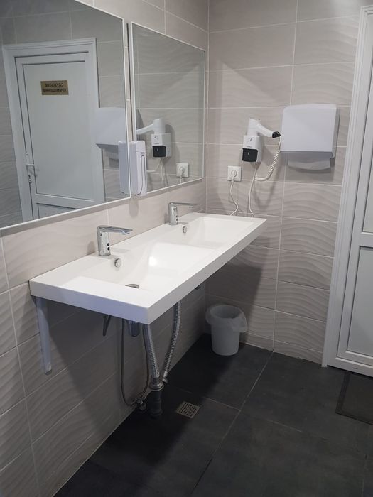 Продаж!Діючий  бізнес!Фасад!?Стеценко!.Подольський р-н.11сот.2буд.