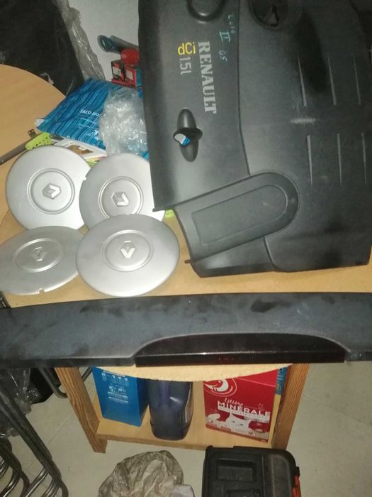 Tampões roda clio 2002, tampa motor 1.5 dci, regua de 3' Stop