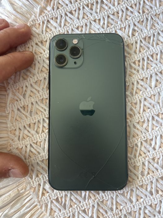 Iphone 11 pro uszkodzone