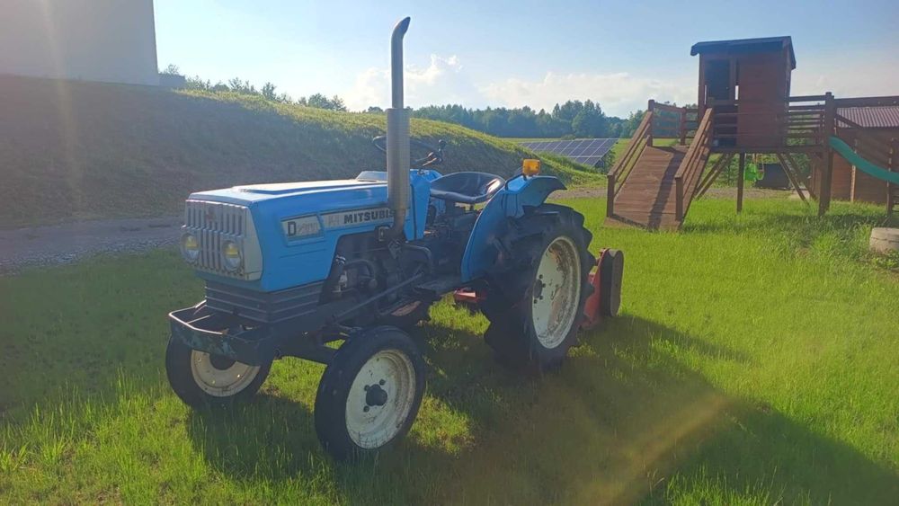 Mitshubishi 2300D w komplecie kosiarka bijakowa, pług, glebogryzarka!