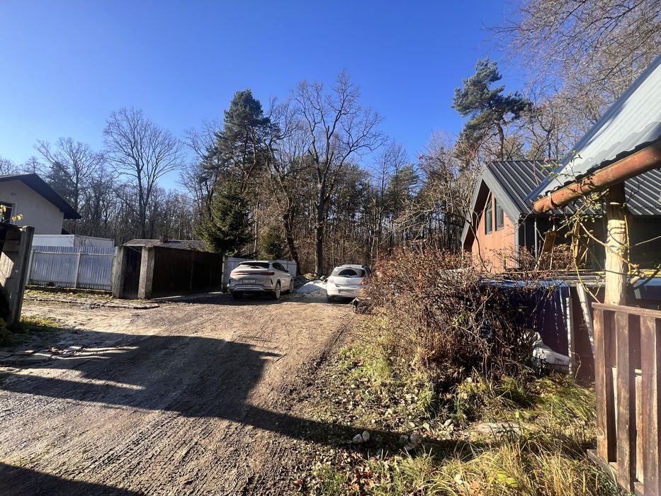 Продаж дачного будинку Бартатів