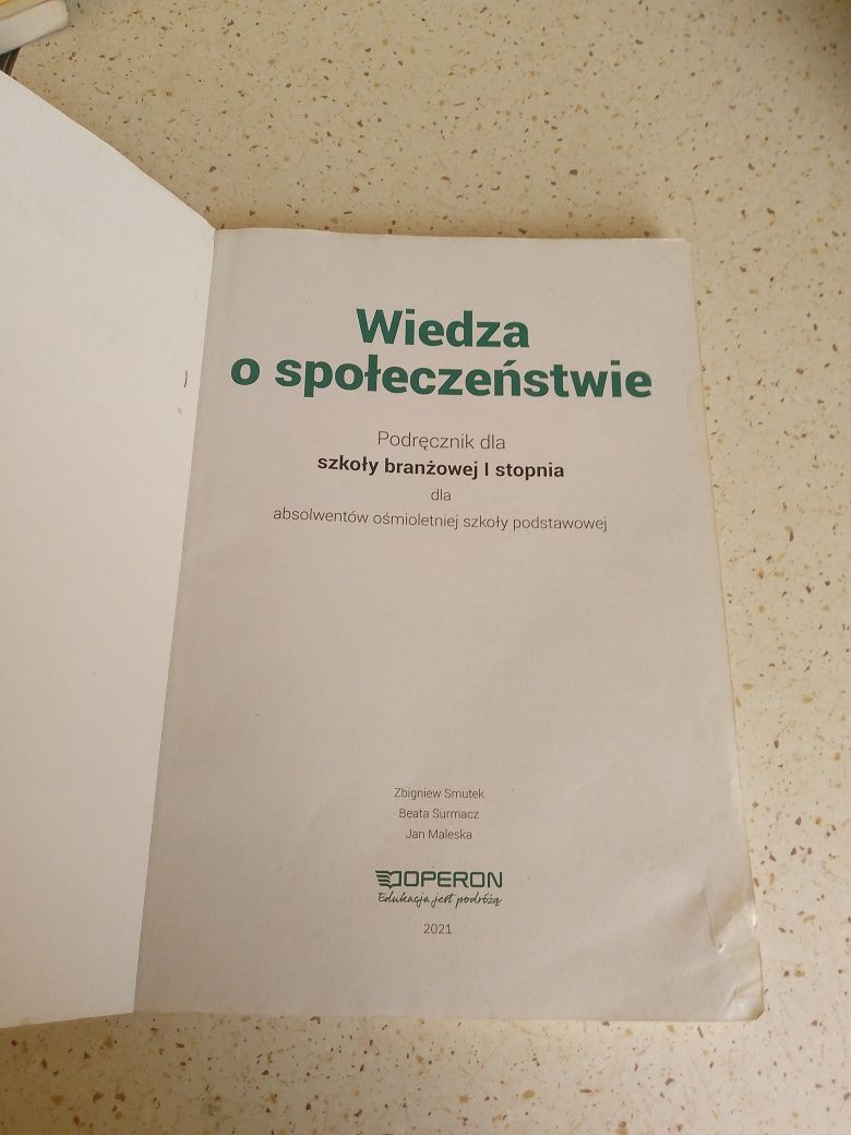 Podręcznik do wiedzy o społeczeństwie klasa3