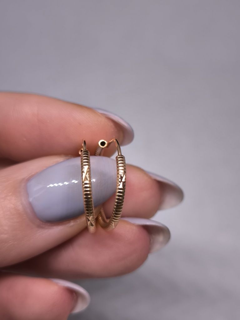 Серьги золотые кольца 1.8см