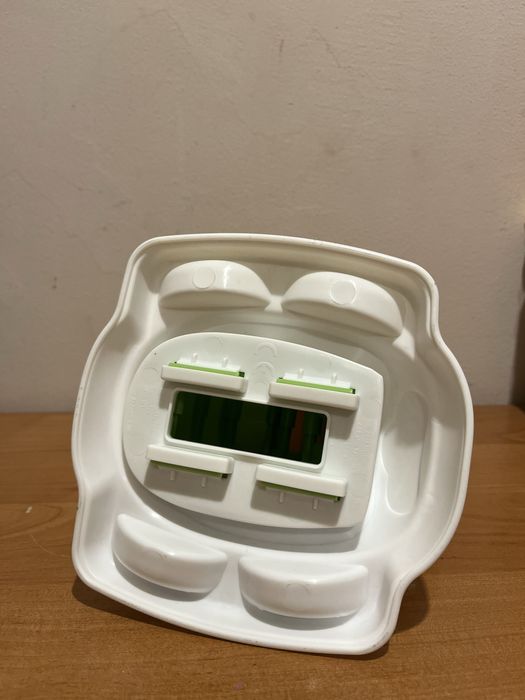 PlayDoh машина іграшка