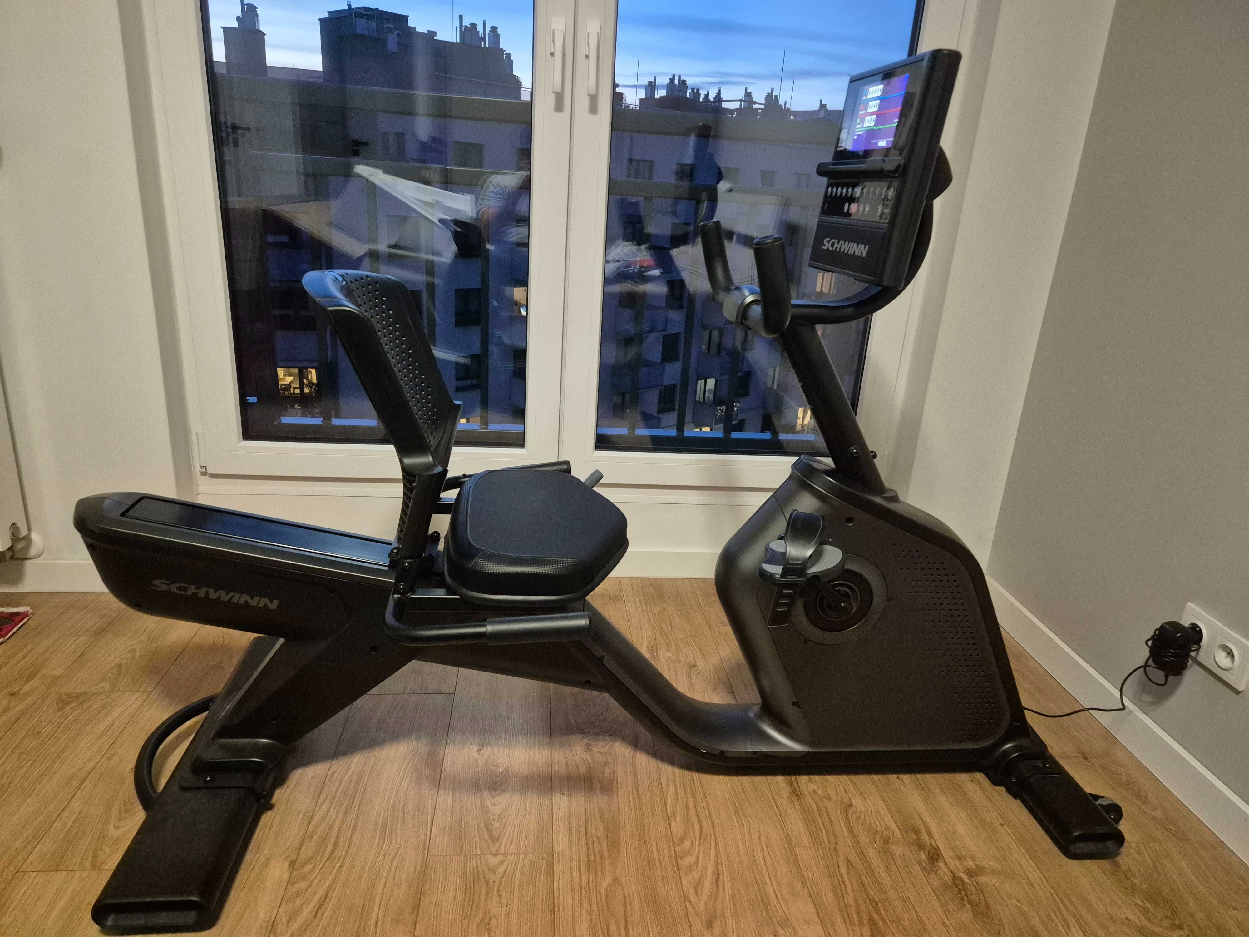 Rower treningowy magnetyczny SCHWINN 290 (R590)