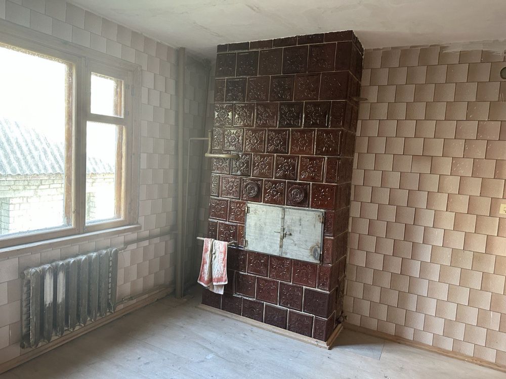Продаю 2-х поверховий будинок. м.Олевськ, Житомирська обл