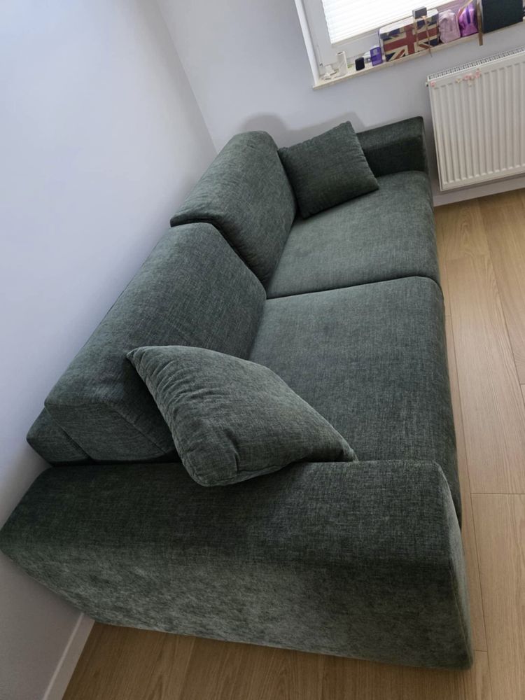 Sofa ciemnozielona z funkcją spania Black Red White nowa