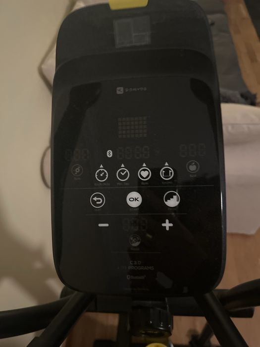 Eliptica auto alimentada como nova