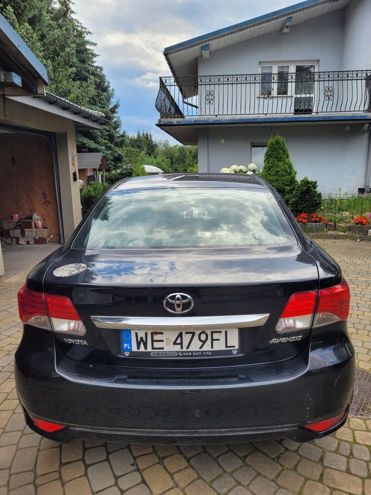 Toyota Avensis t27 Silnik 1.6 benzyna Rok 2013