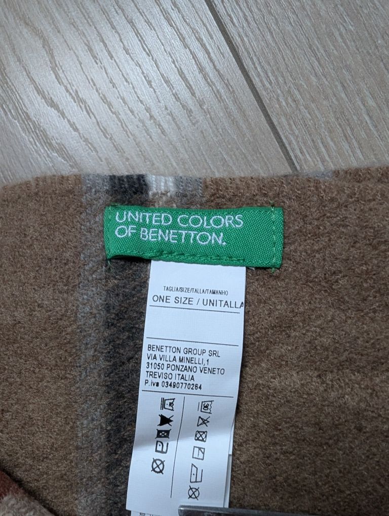 United Colors of Benetton szalik
