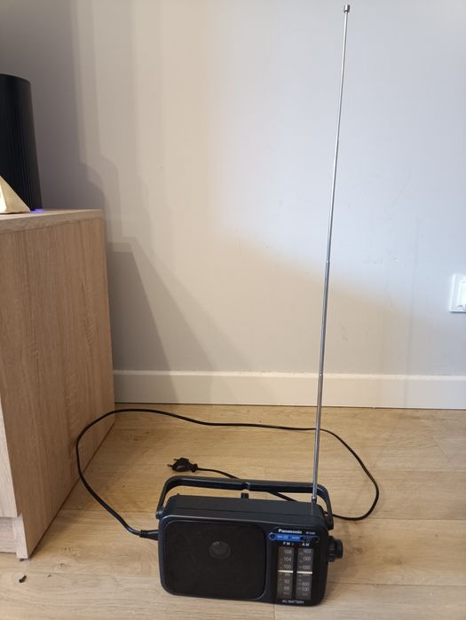 Radio przenośne Panasonic RF-2400